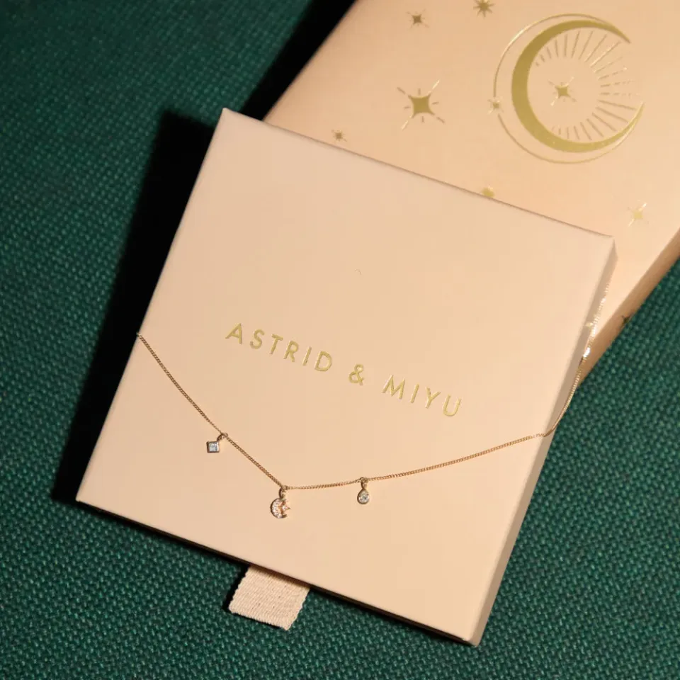 Astrid & Miyu Gift Wrap pochette cadeau bijou