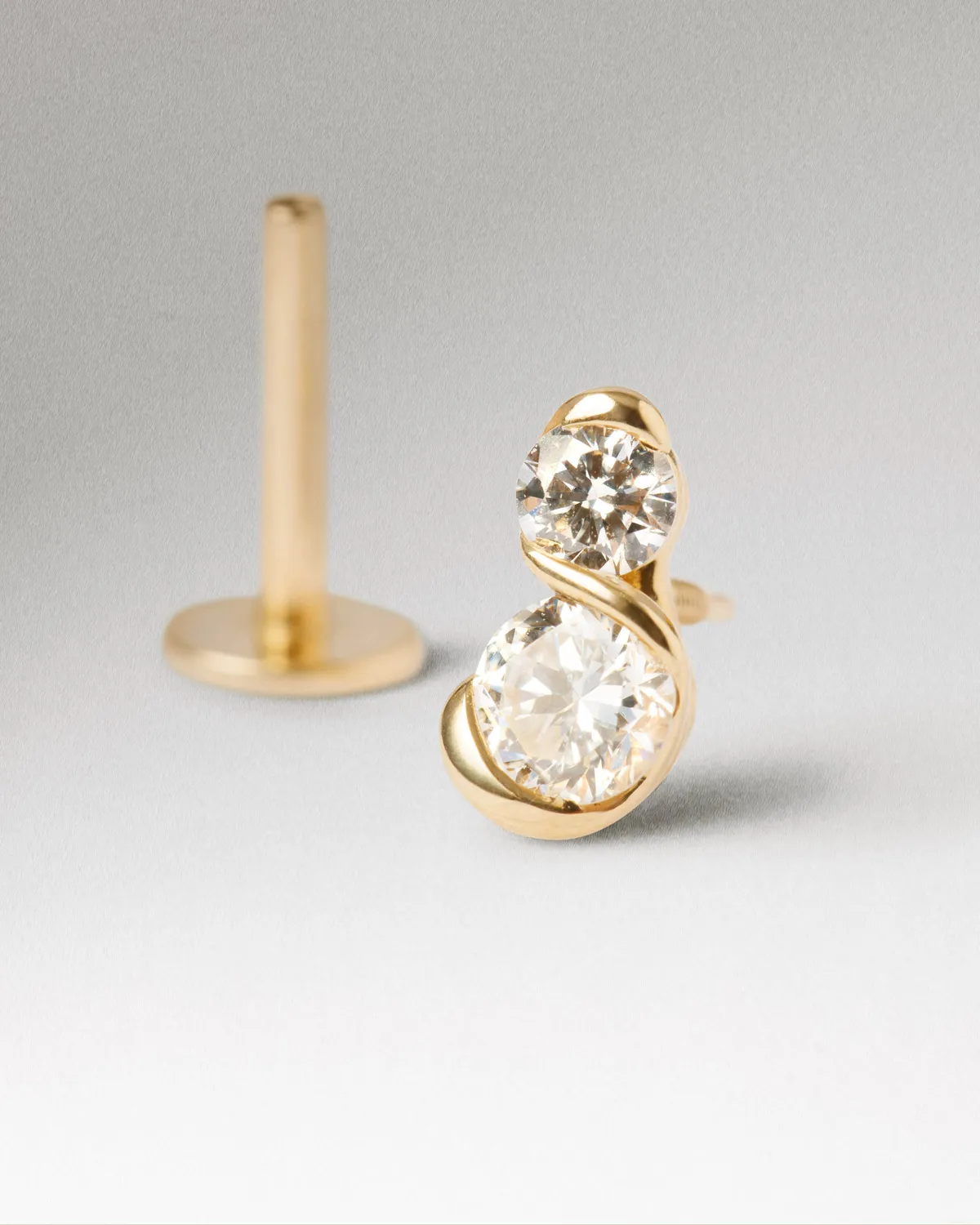 PDPAOLA Venus mono boucle Dafne or 18 carats diamant