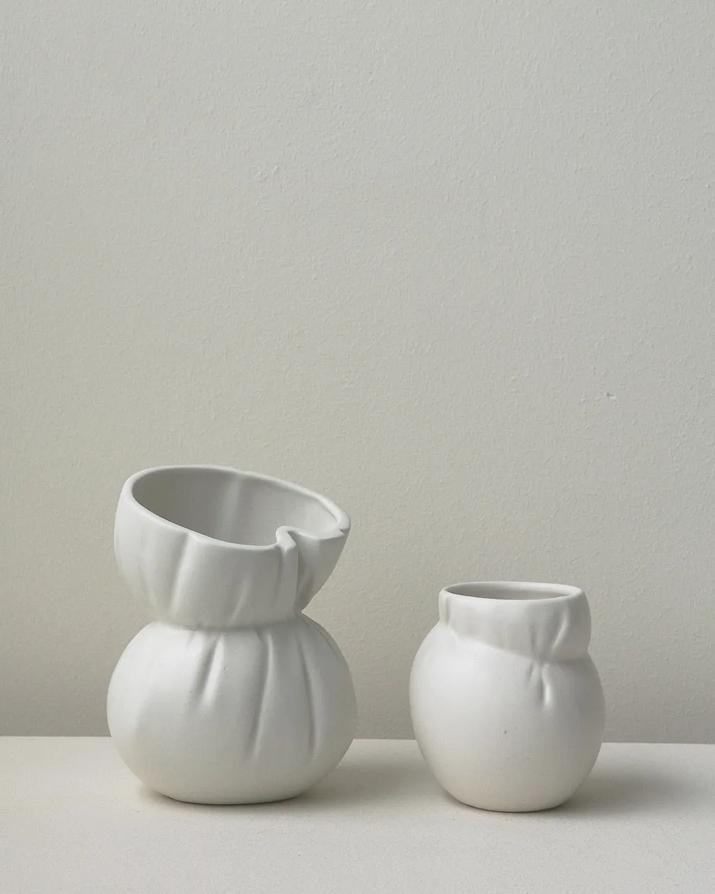 Completedworks Squeezed tasse céramique blanc mat