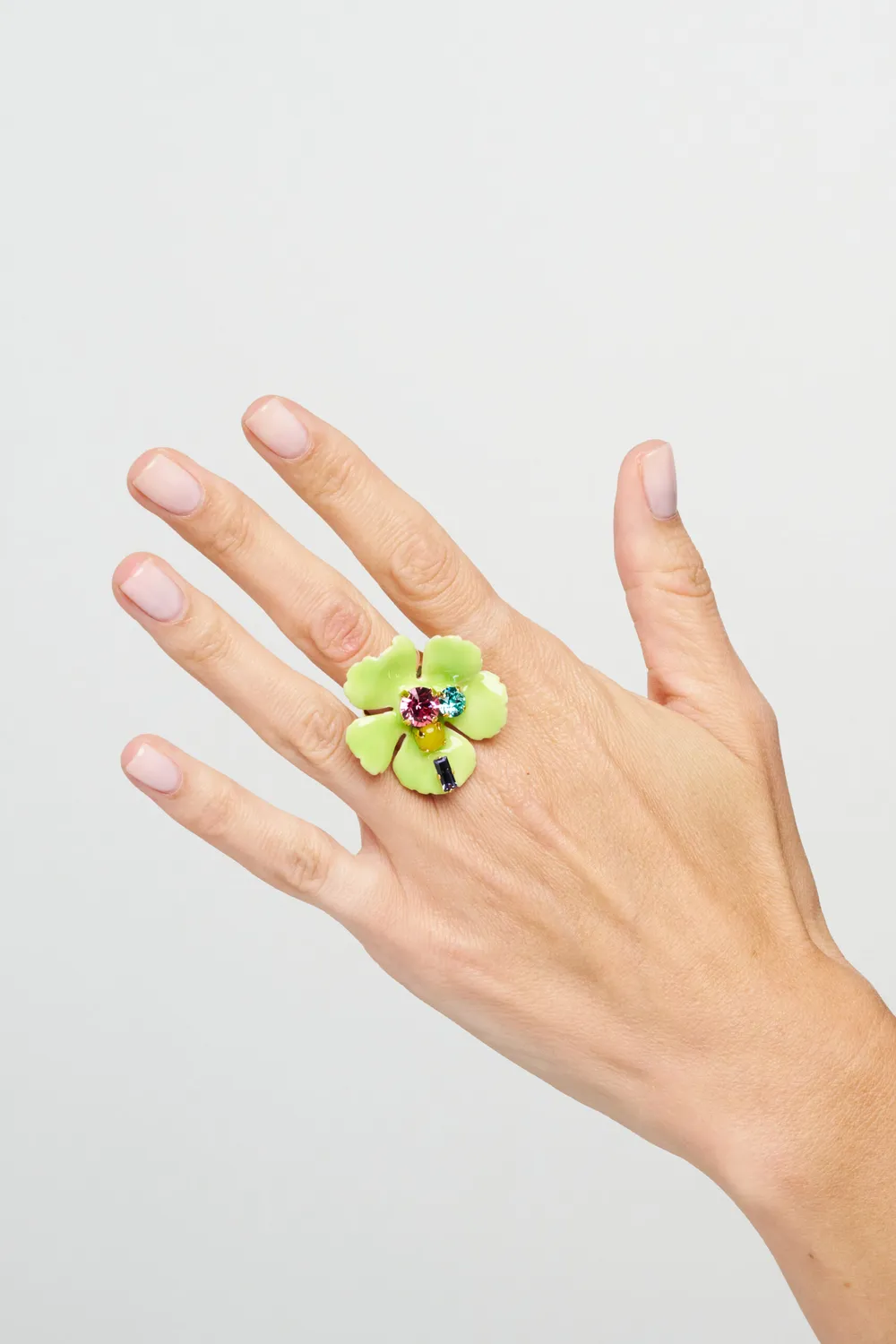 Philippe Ferrandis Ischia bague fleur ajustable émail blanc