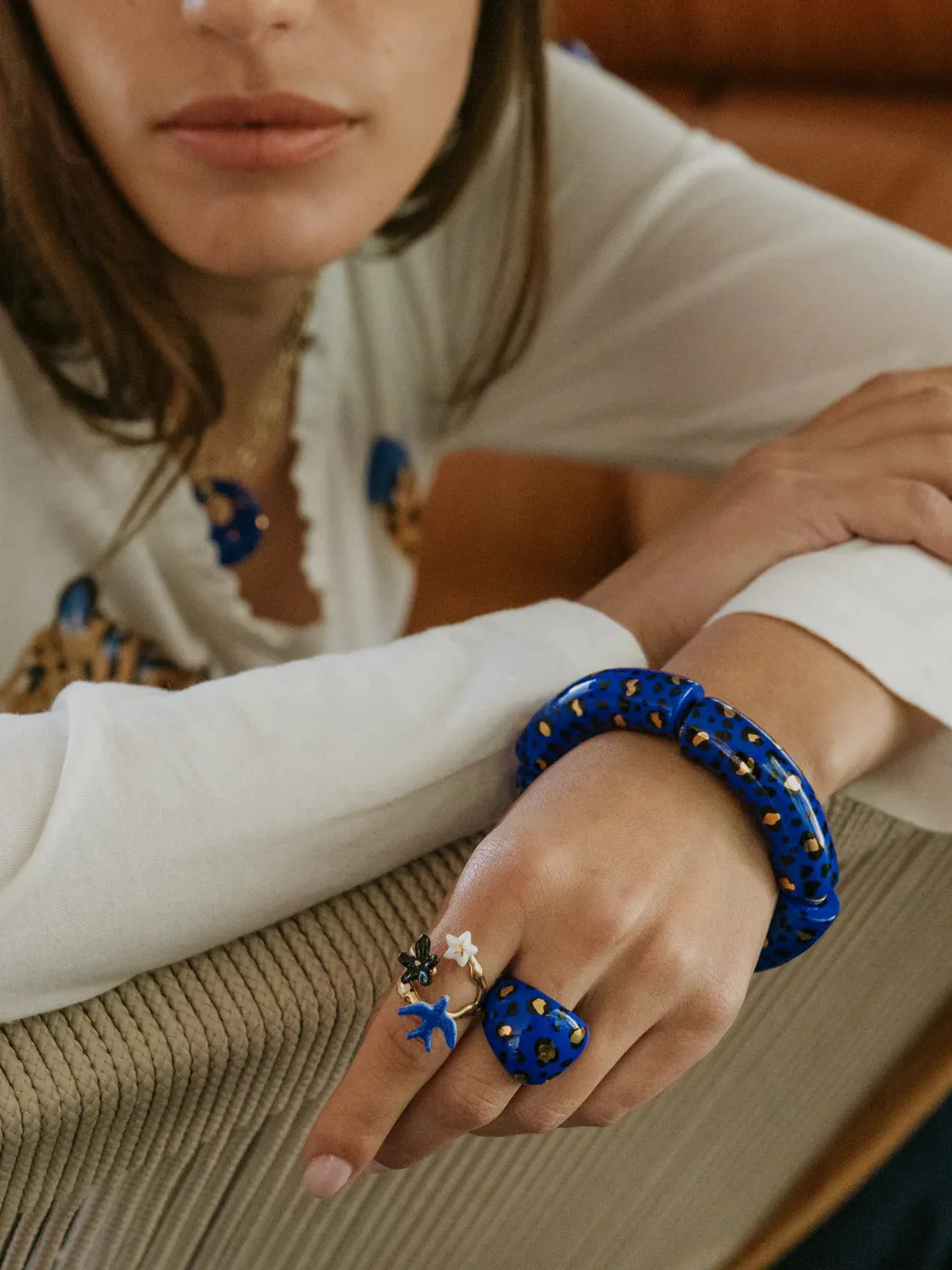 Nach Bijoux Maxi bracelet léopard bleu doré porcelaine