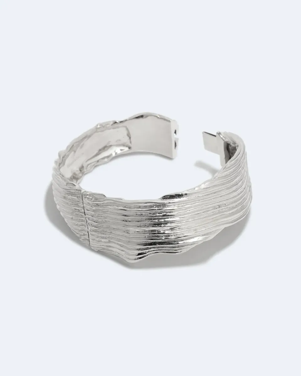 Completedworks Destiny’s Tributaries bracelet manchette argenté