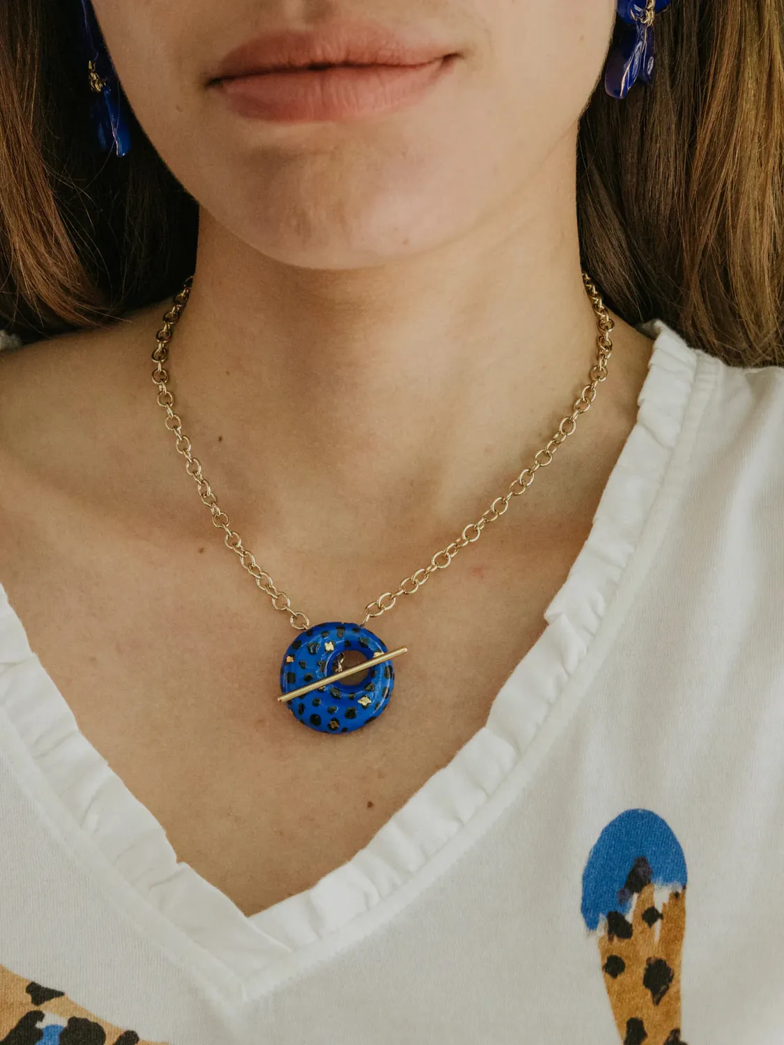 Nach Bijoux cosmic léopard bleu collier porcelaine 45 cm