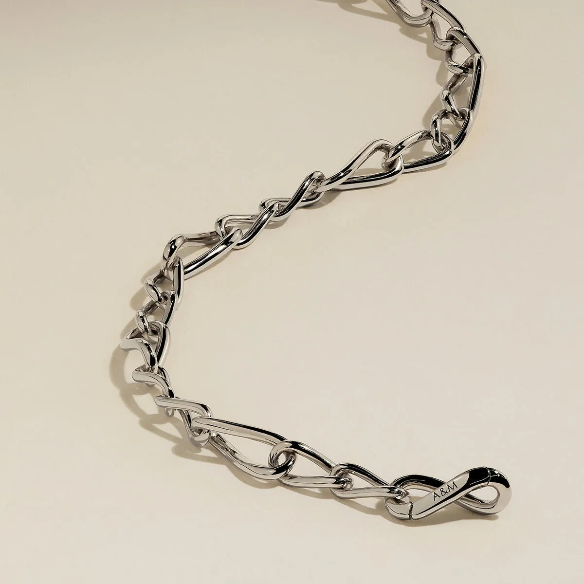Astrid & Miyu Infinite Slim Chain bracelet argent fin
