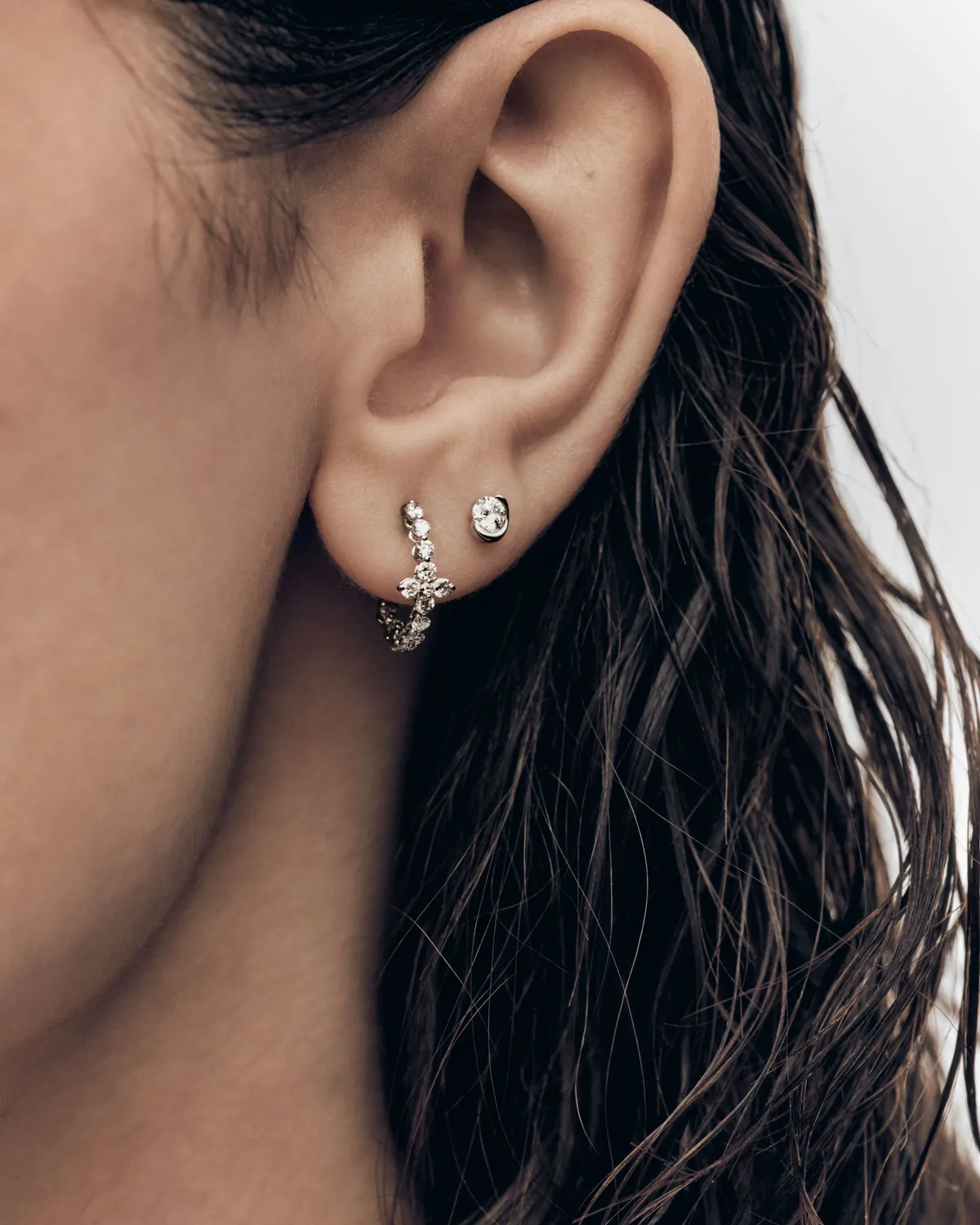 PDPAOLA Delia clous d’oreilles or blanc diamants