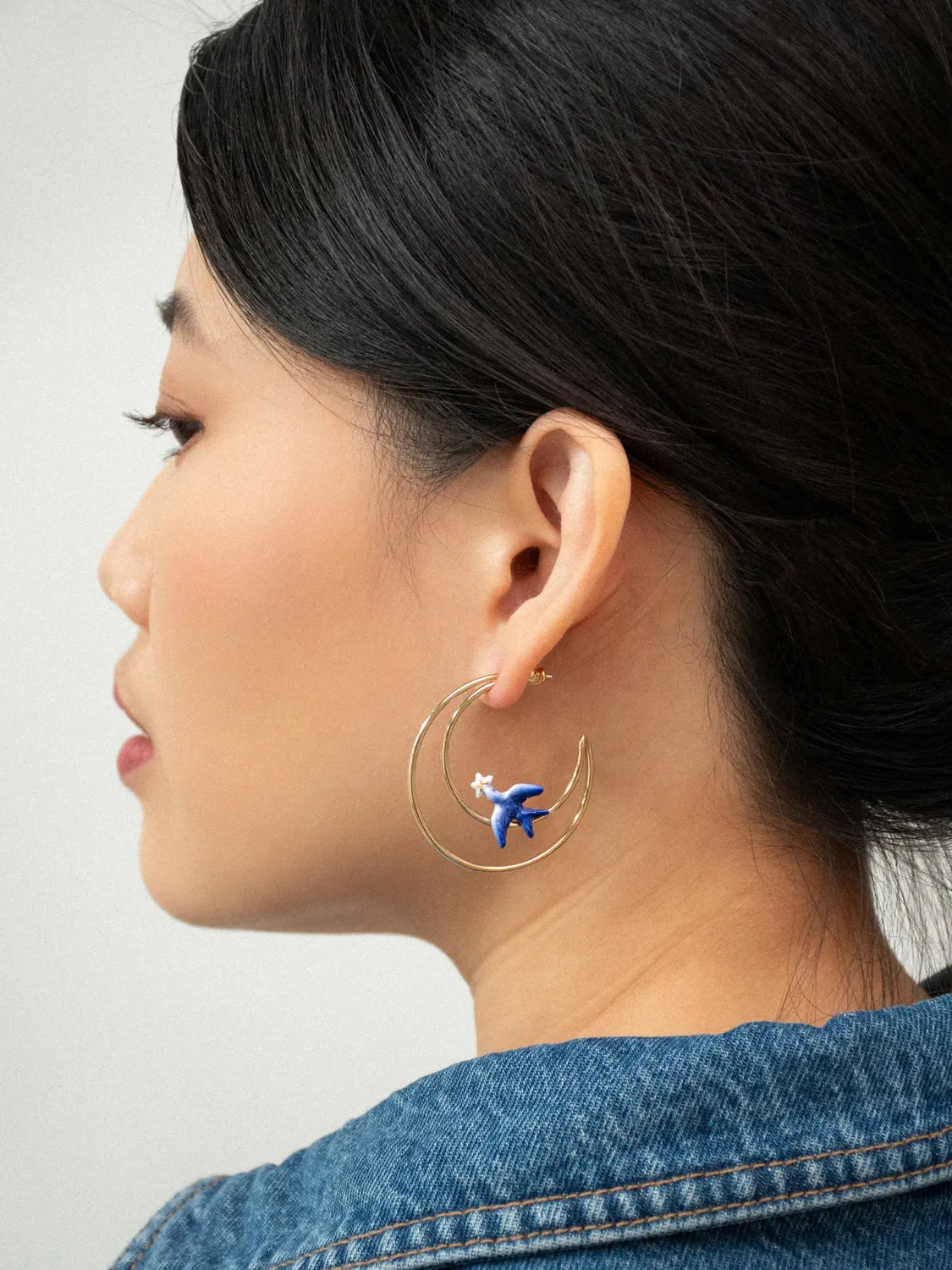 Nach Bijoux Cosmic Créoles lunes hirondelle bleue paire porcelaine