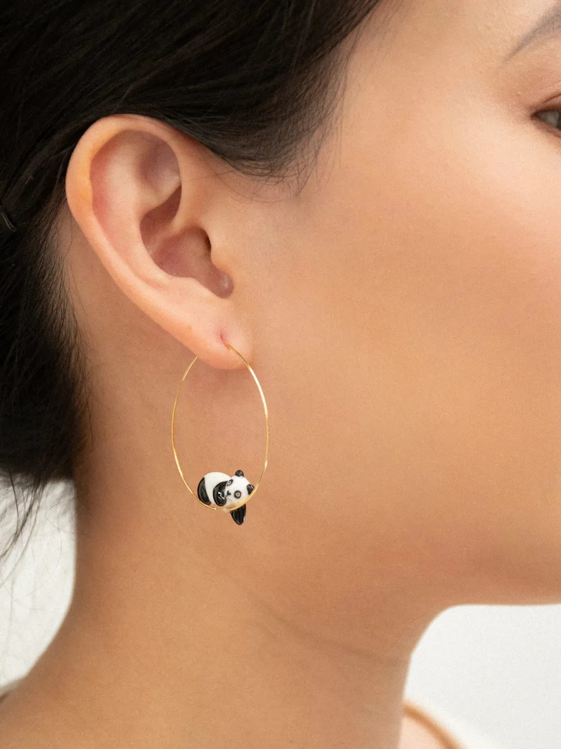 Nach Bijoux Panda dormant moyennes créoles noir blanc