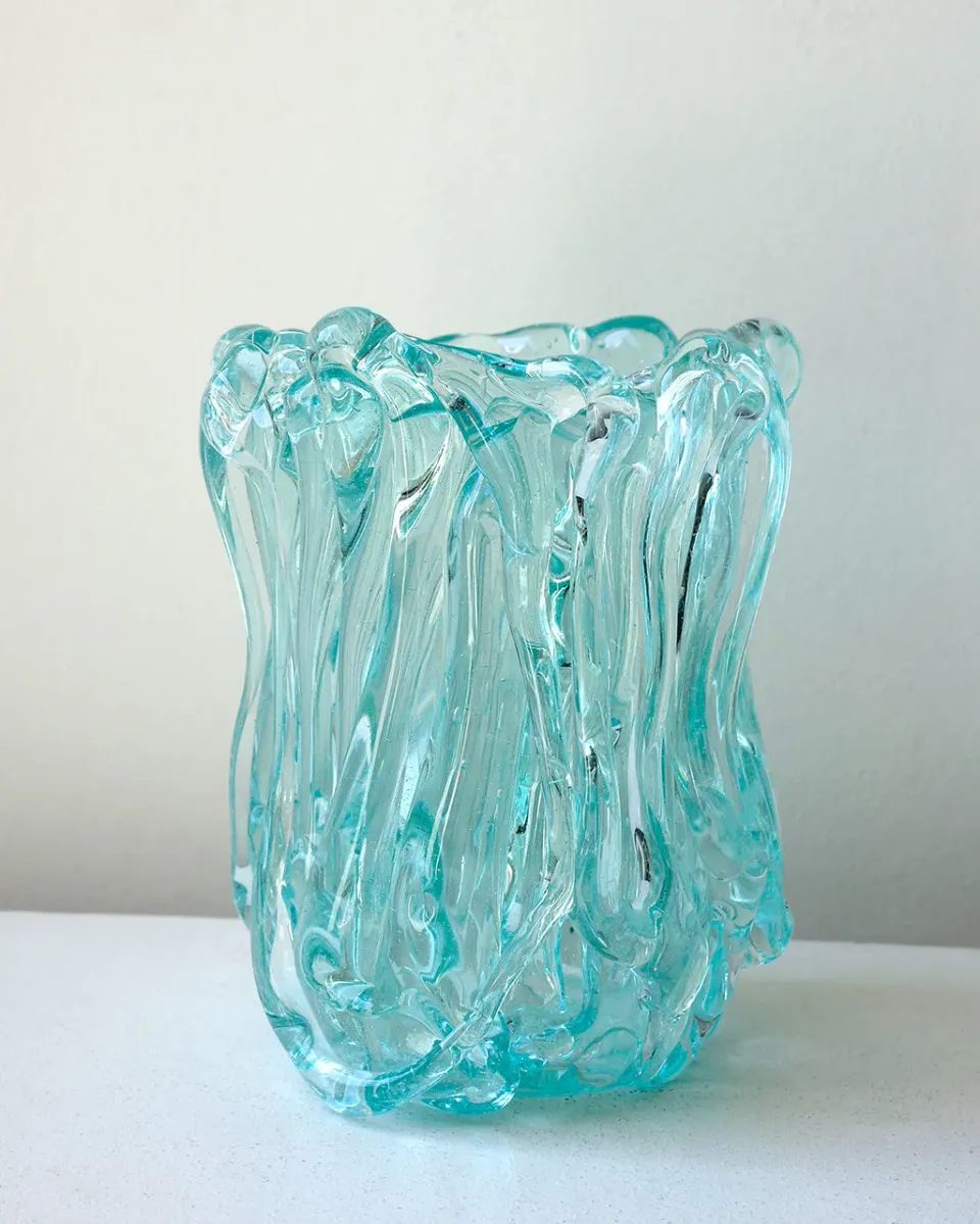 Completedworks Wintering vase verre recyclé bleu médium
