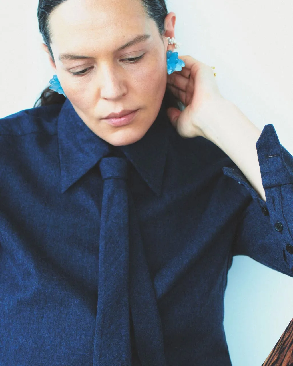 Completedworks Posy ear cuff perle plaqué or vermeil
