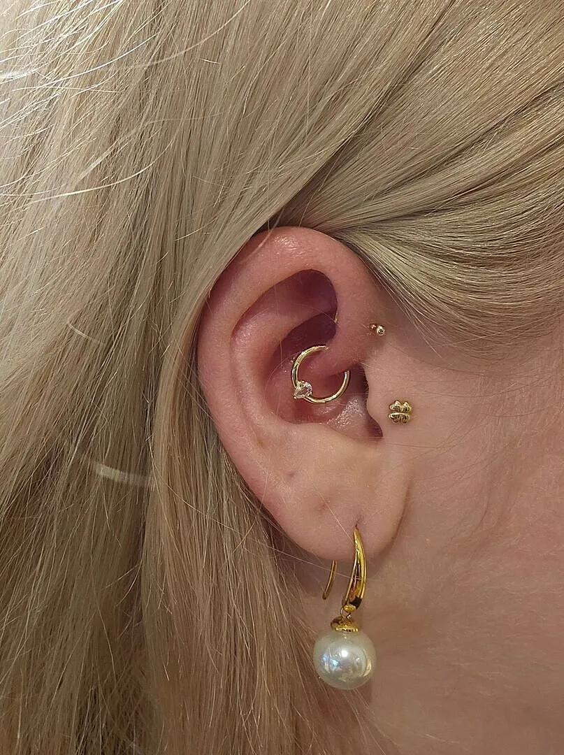 Astrid & Miyu White Topaz Pear piercing daith or