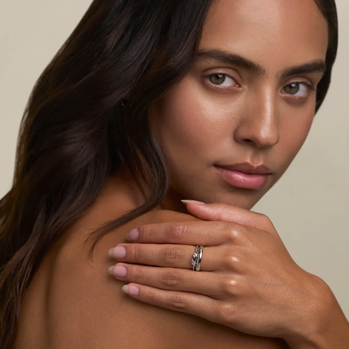 Astrid & Miyu Tanzanite December bague or blanc tanzanite