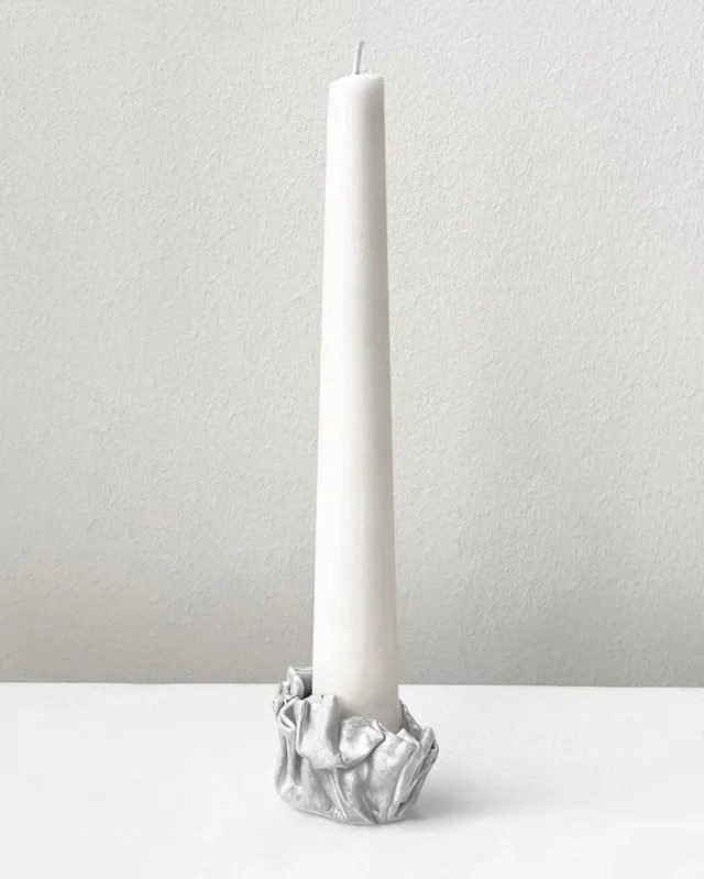 Completedworks Twin Flame bougeoir argenté métal