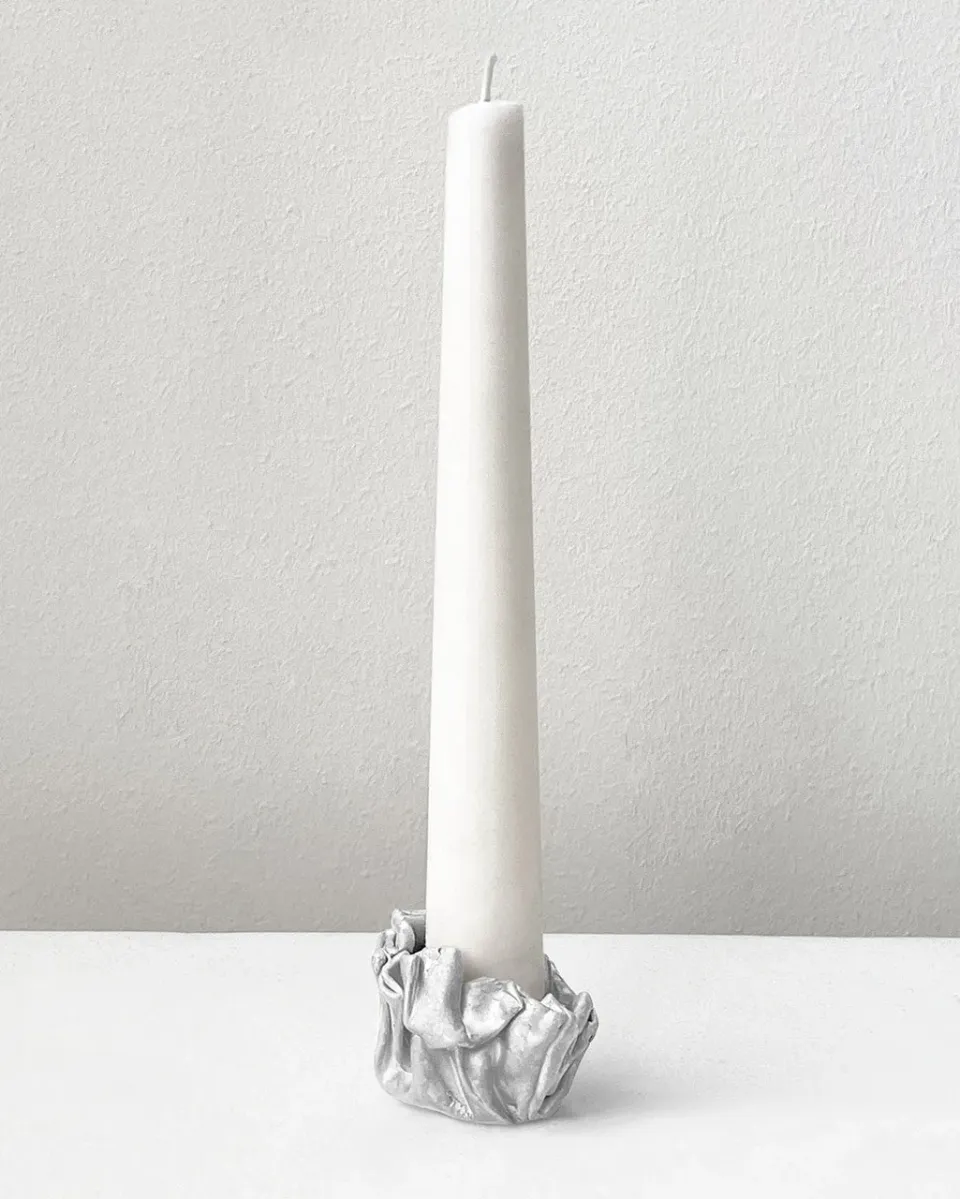 Completedworks Twin Flame bougeoir argenté métal