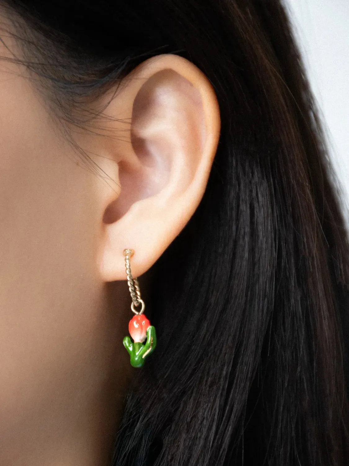 Nach Bijoux Tulipe rouge mini créole boucle d'oreille