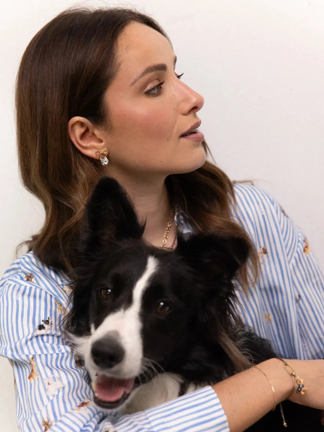 Nach Bijoux Chien et chat tabby boucles pendantes nœud