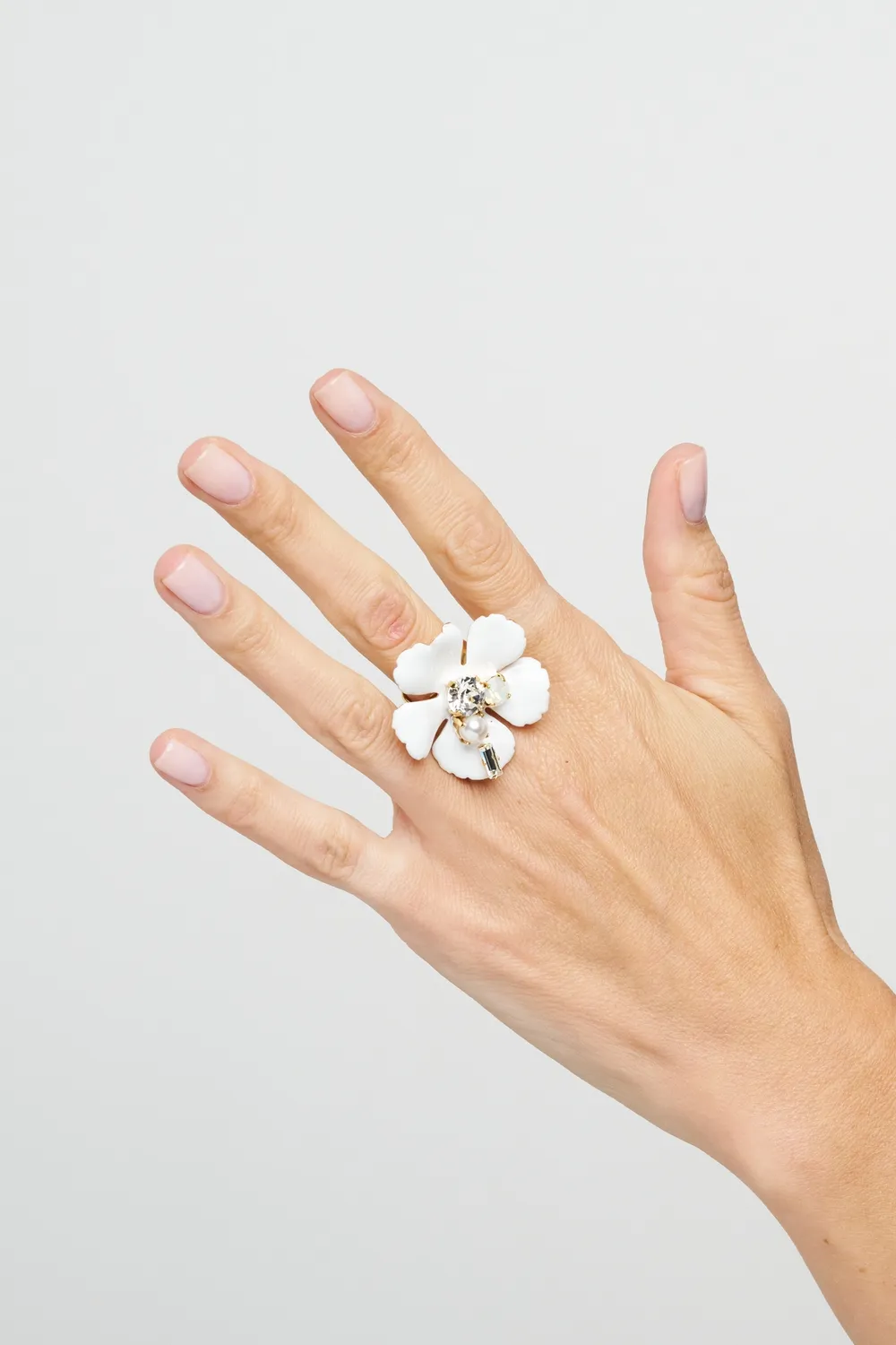 Philippe Ferrandis Ischia bague fleur émail blanc ajustable