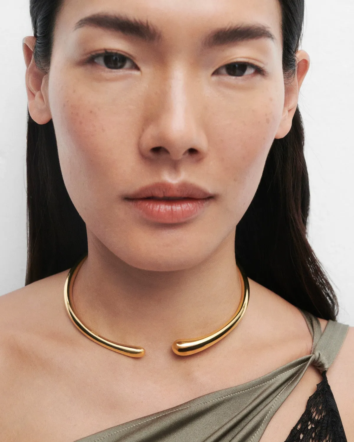PDPAOLA Orbit collier ras de cou doré 6 mm rigide