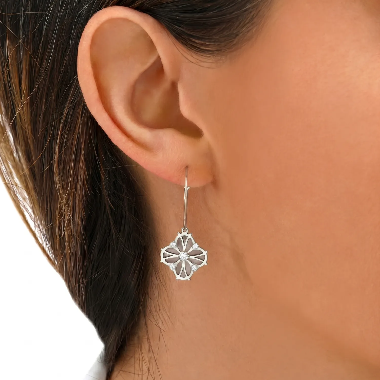 Nao de Paris Fleur Nouvelle coffret argent nacre blanche