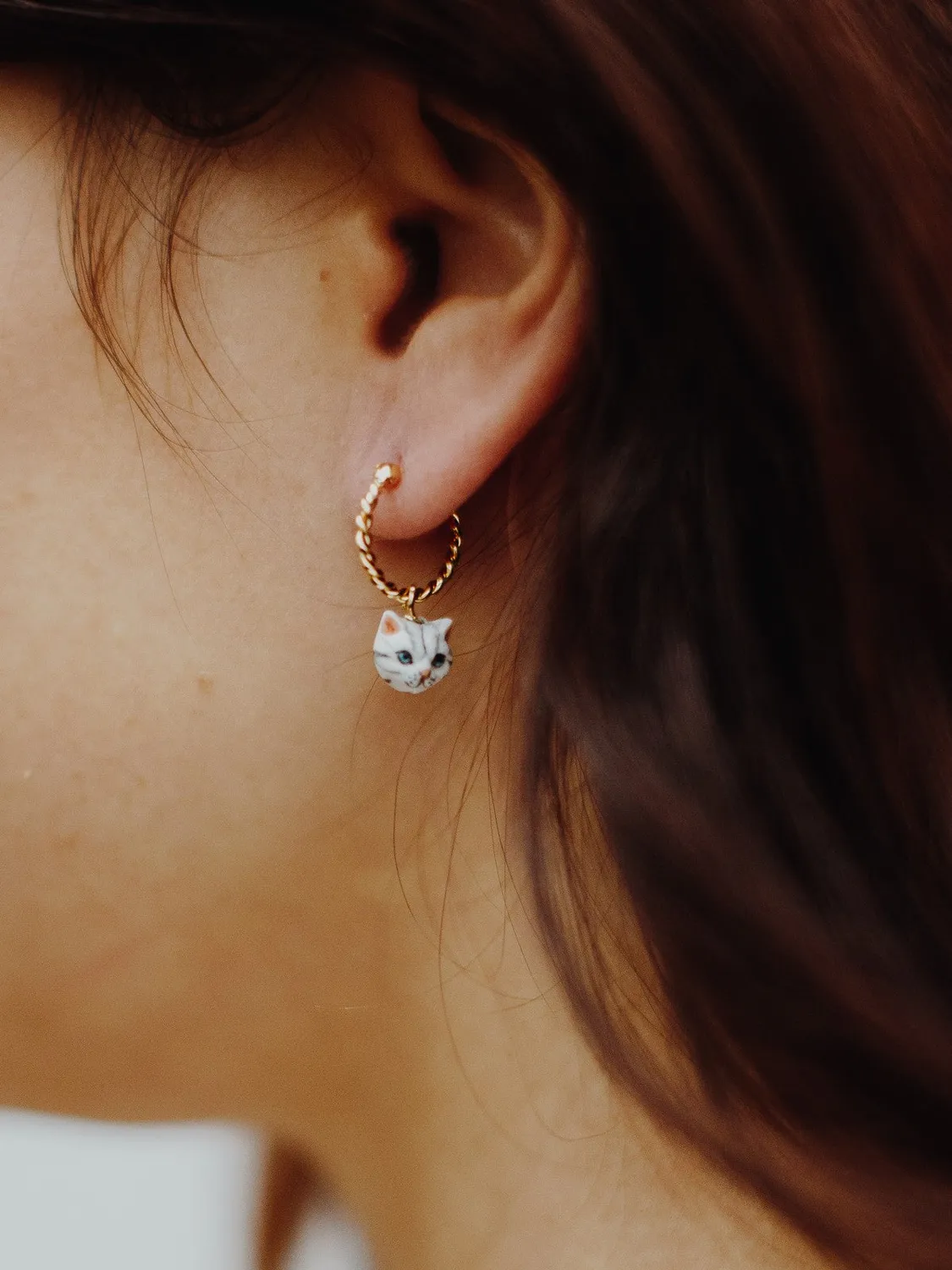 Nach Bijoux Chat tabby mini créole boucle d'oreille à l'unité dorée