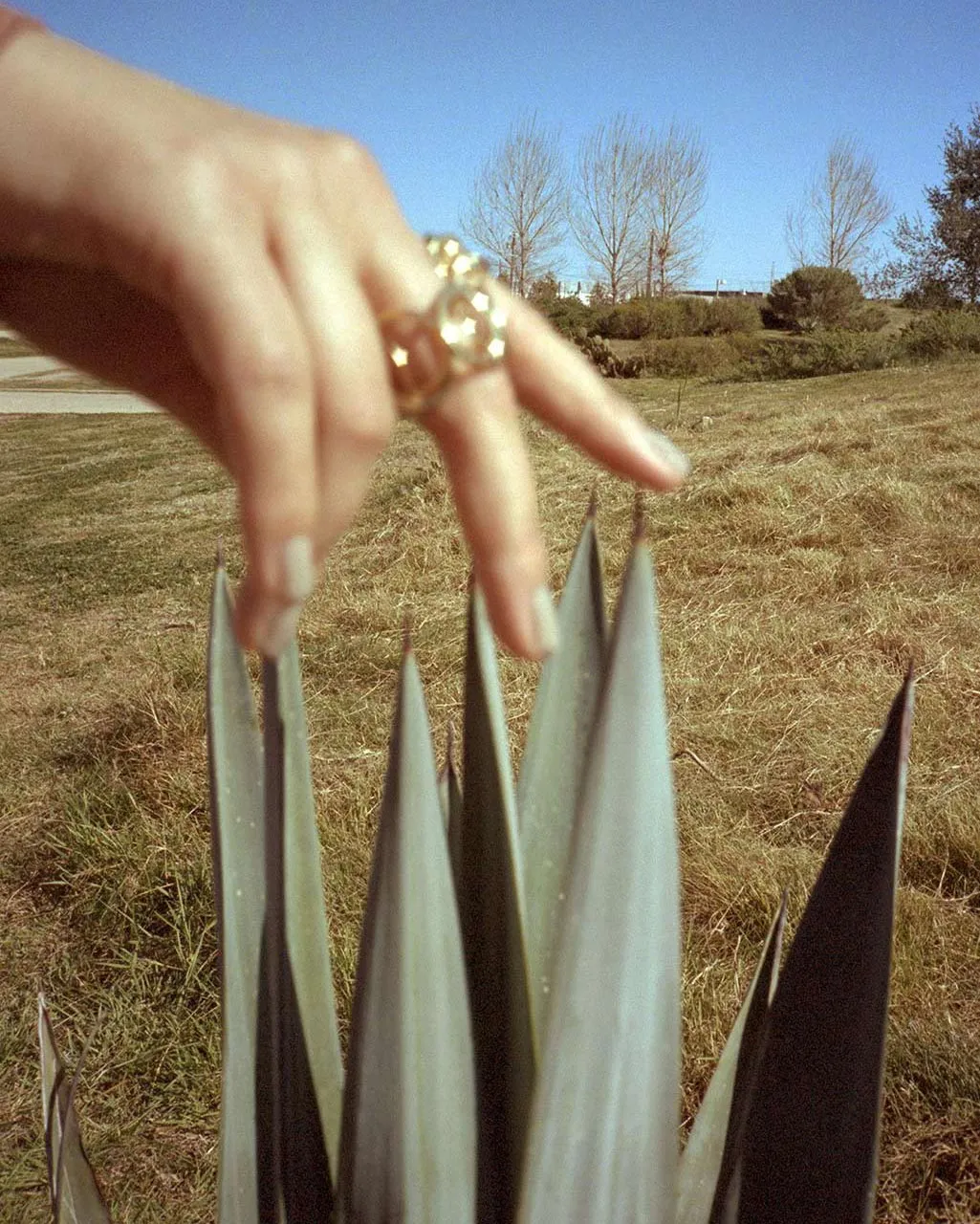 Completedworks Traces bague topaze blanche vermeil