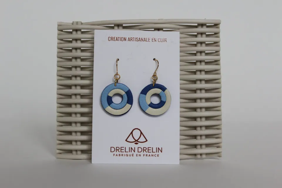 Drelin boucles d'oreilles cuir bleu blanc plaqué or