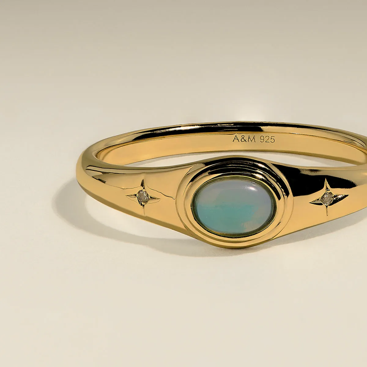 Astrid & Miyu Cosmic Opal bague cocktail opale