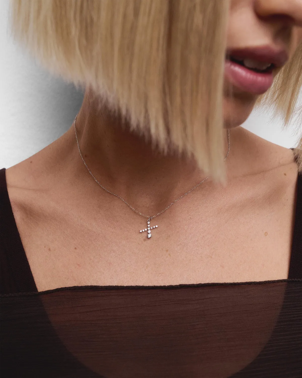PDPAOLA Diamond Initials X pendentif or blanc diamants