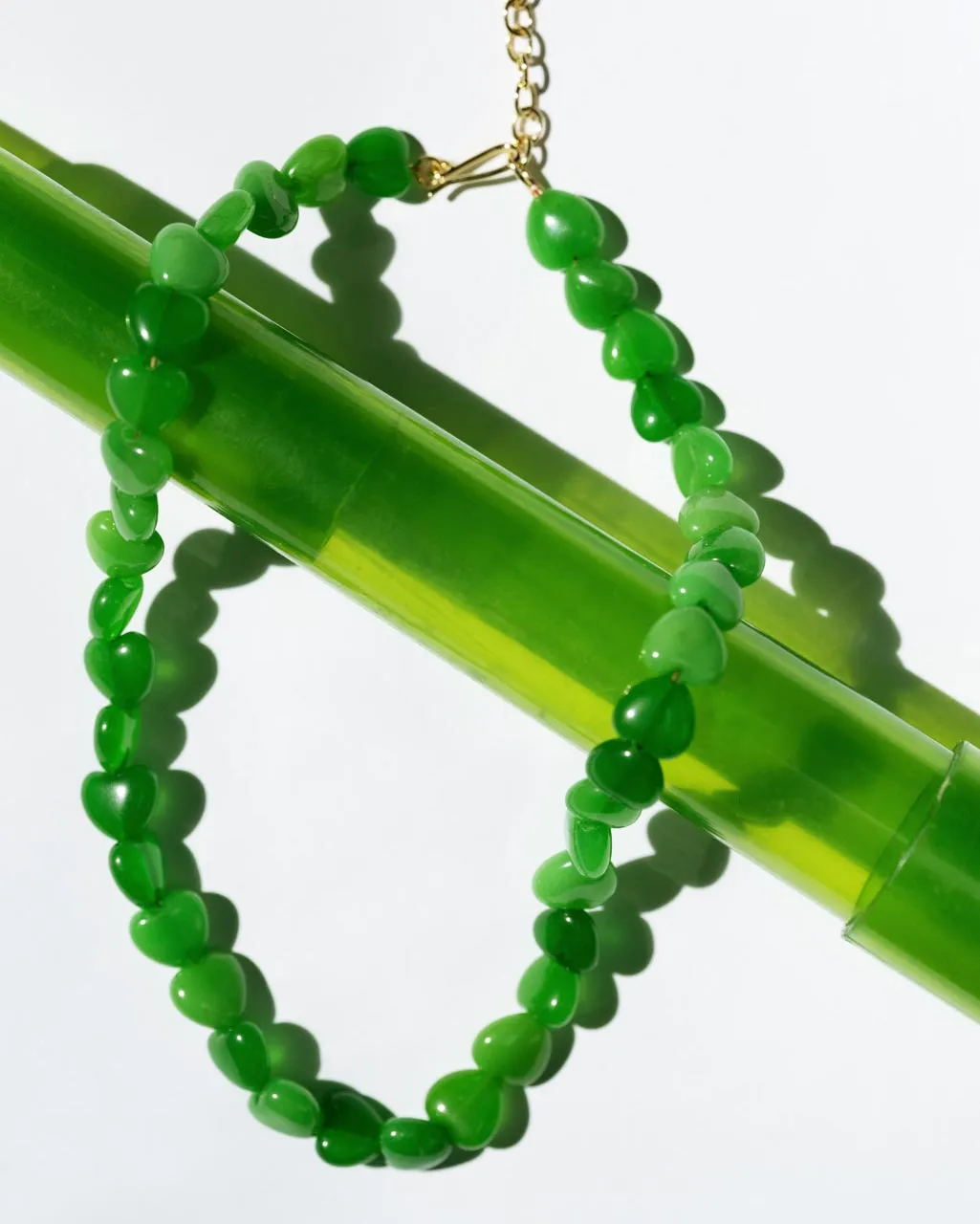 Completedworks The Heart's Window collier cœur vermeil vert