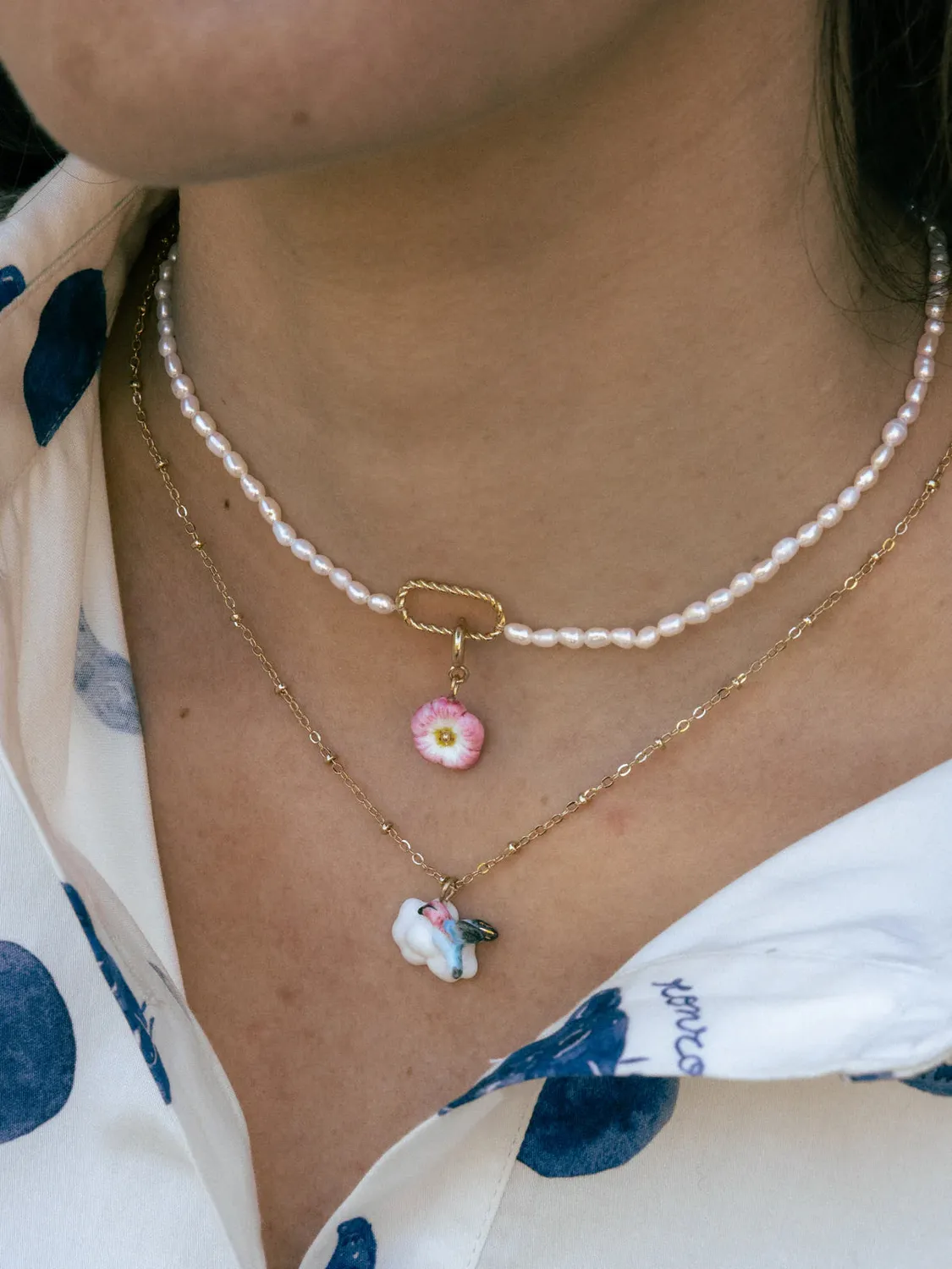 Nach Bijoux rose céleste charm porcelaine