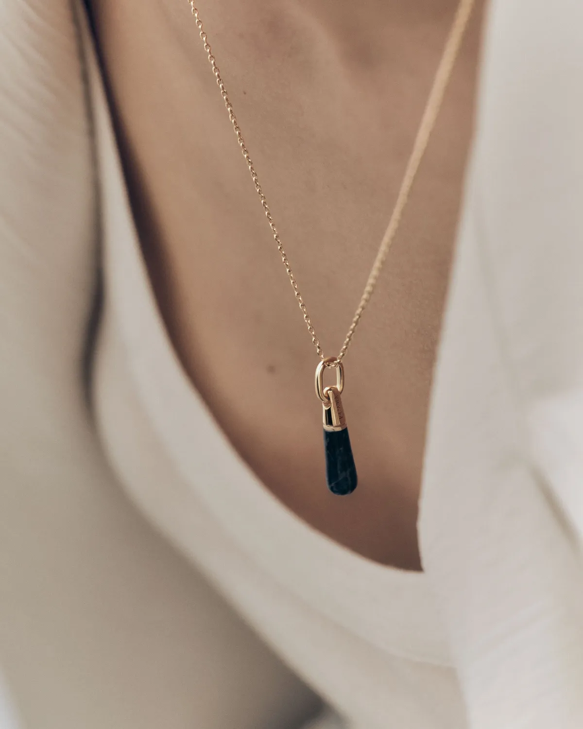 PDPAOLA Sodalite Drop pendentif sodalite doré 22 mm