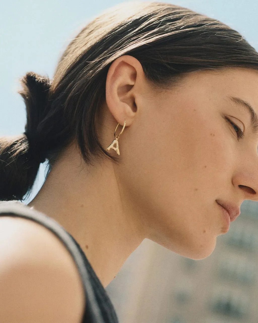 Completedworks Classicworks P boucles d'oreilles lettre P vermeil