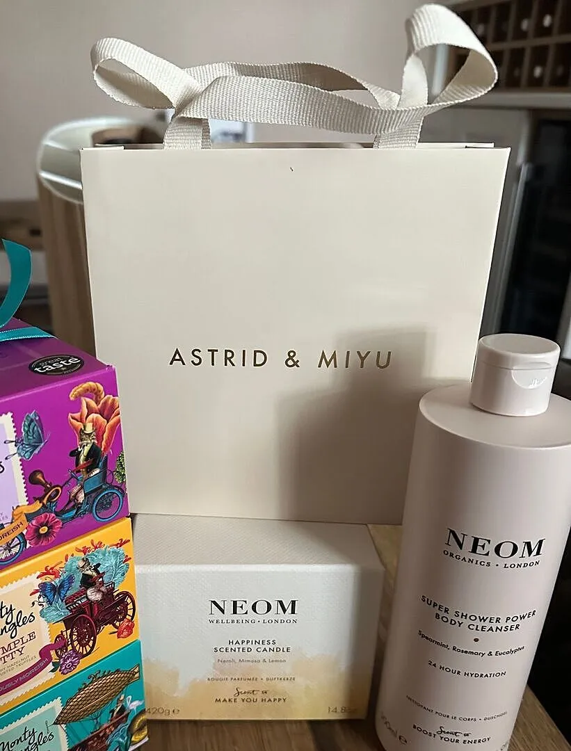 Astrid & Miyu Gift Bag pochon cadeau bijoux