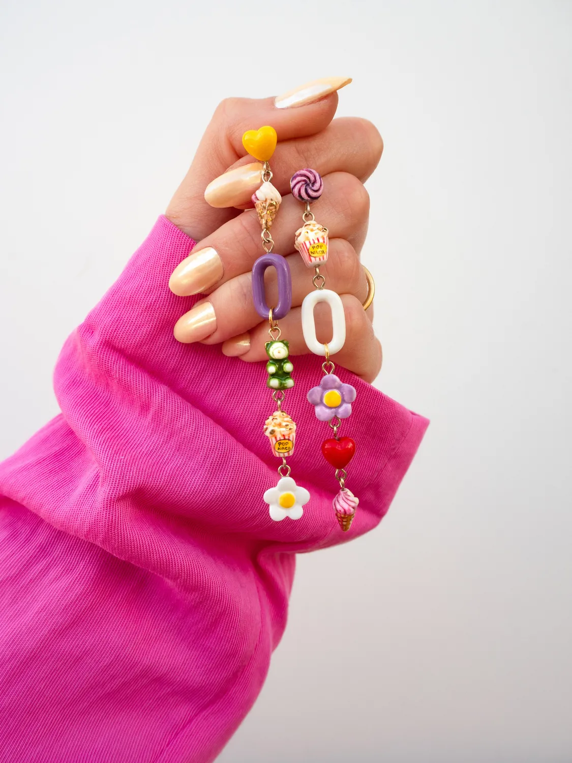 Nach Bijoux Candy boucles d’oreilles pendantes violettes