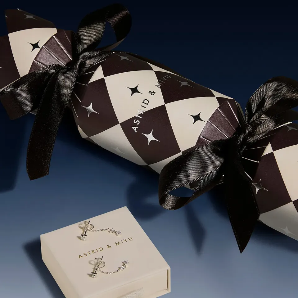 Astrid & Miyu Cosmic Star Drop boucles d'oreilles argent