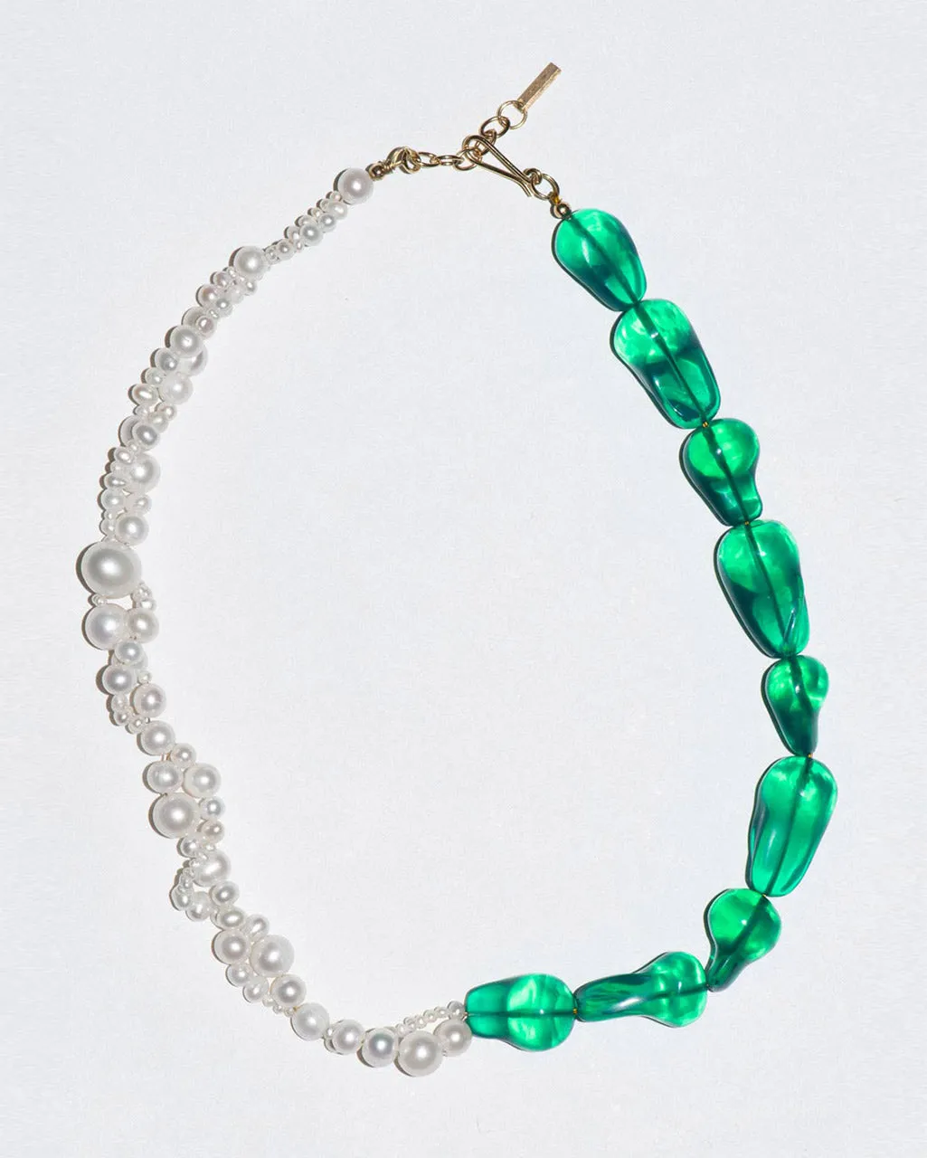 Completedworks Parade of Possibilities II collier perle vert