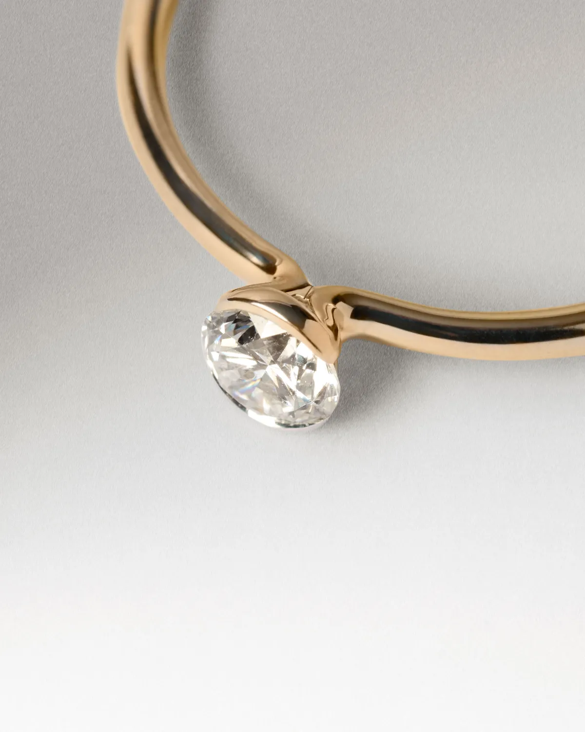PDPAOLA Grace Mini bague solitaire diamant or 0,25 ct