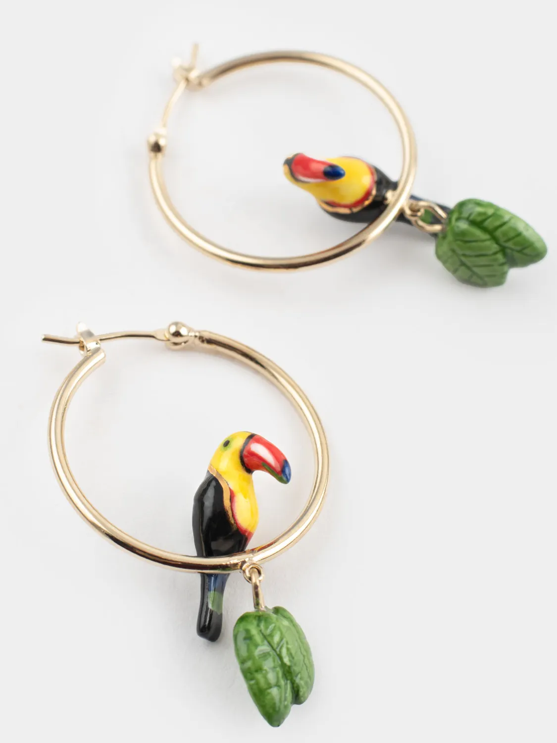 Nach Bijoux Créoles rondes toucan et feuilles boucles doreilles porcelaine