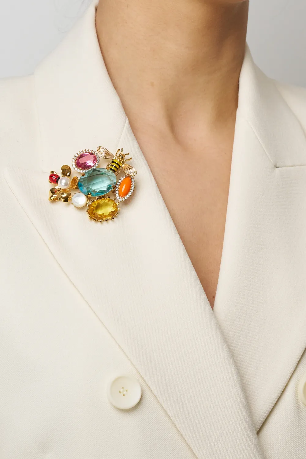 Philippe Ferrandis Alegoria broche cabochon strass dorée