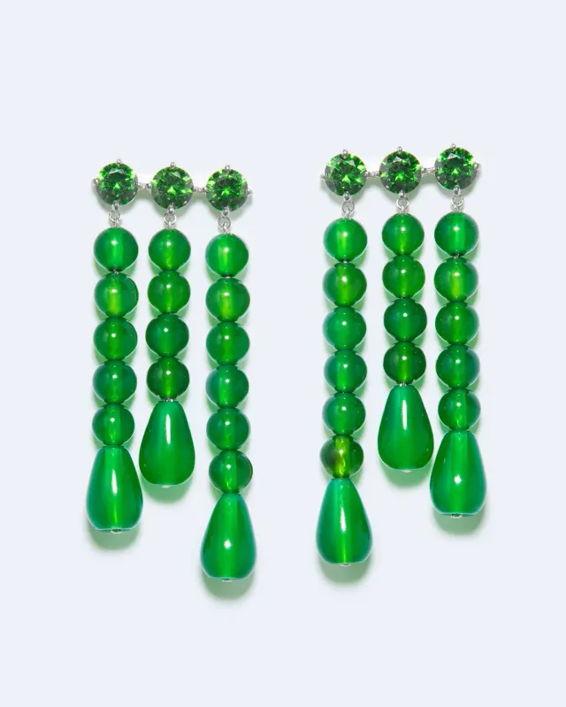 Completedworks Weeping Willow boucles doreilles calcédoine verte