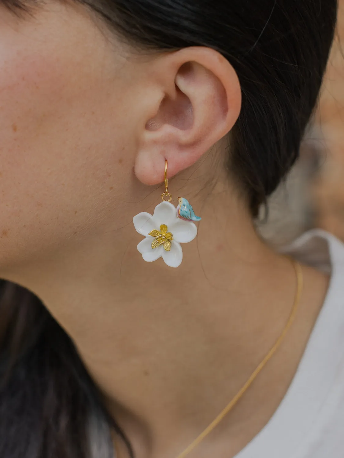 Nach Bijoux fleur blanche oiseau bleu boucles doreilles porcelaine