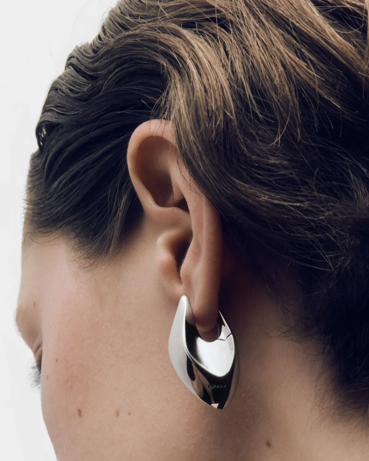 PDPAOLA Fuji mini boucles d'oreilles dorées