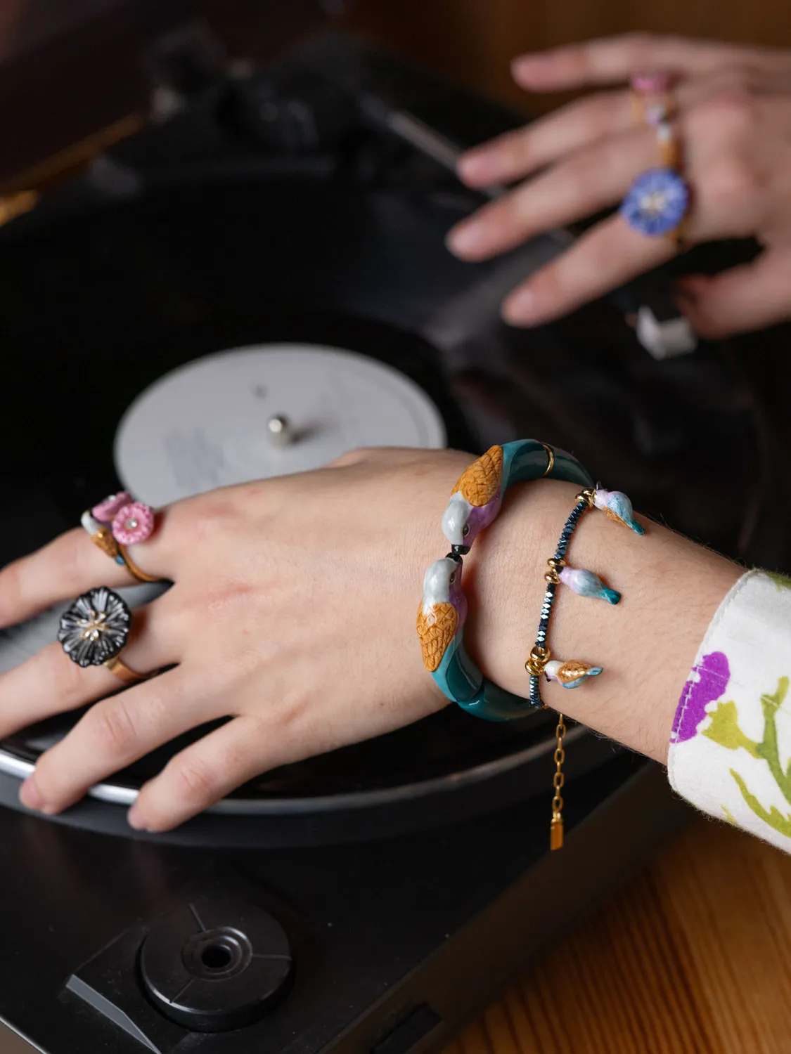 Nach Bijoux bracelet bisou oiseaux porcelaine élastique