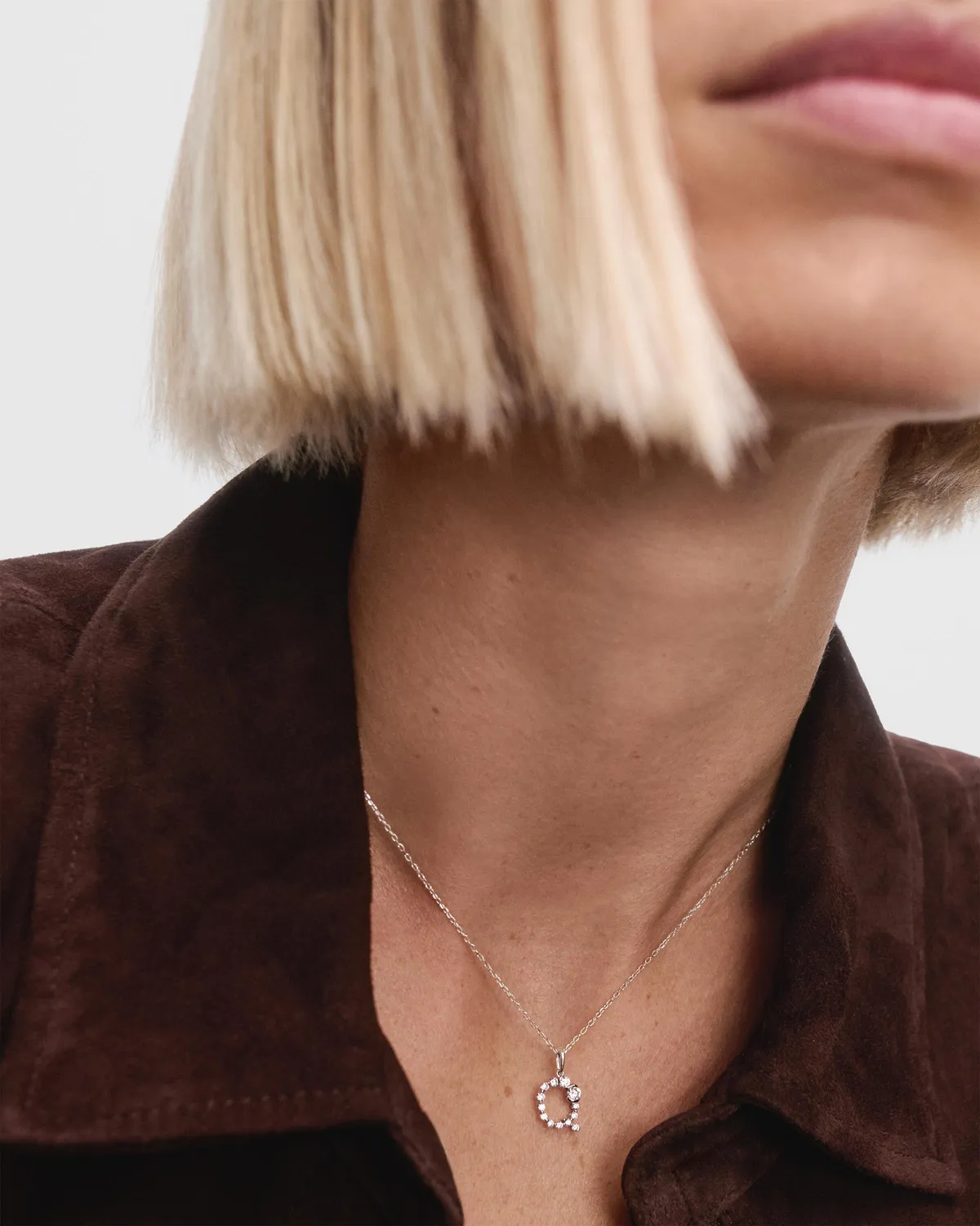 PDPAOLA Diamond Initials pendentif Q or blanc