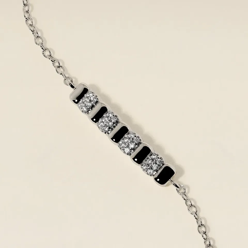 Astrid & Miyu Crystal Ridged Bar bracelet argent cristal