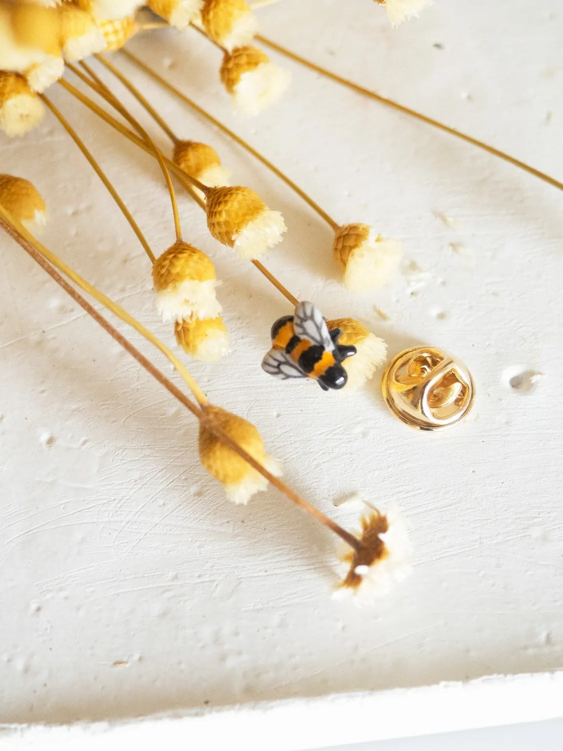 Nach Bijoux pin's abeille porcelaine dorée 10 mm