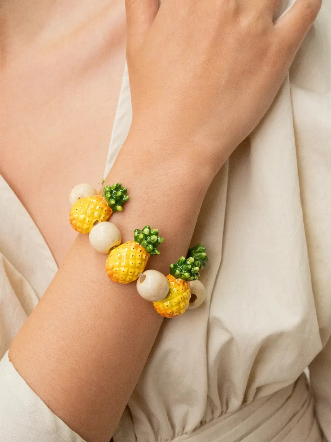 Nach Bijoux perles et ananas bracelet élastique tropical