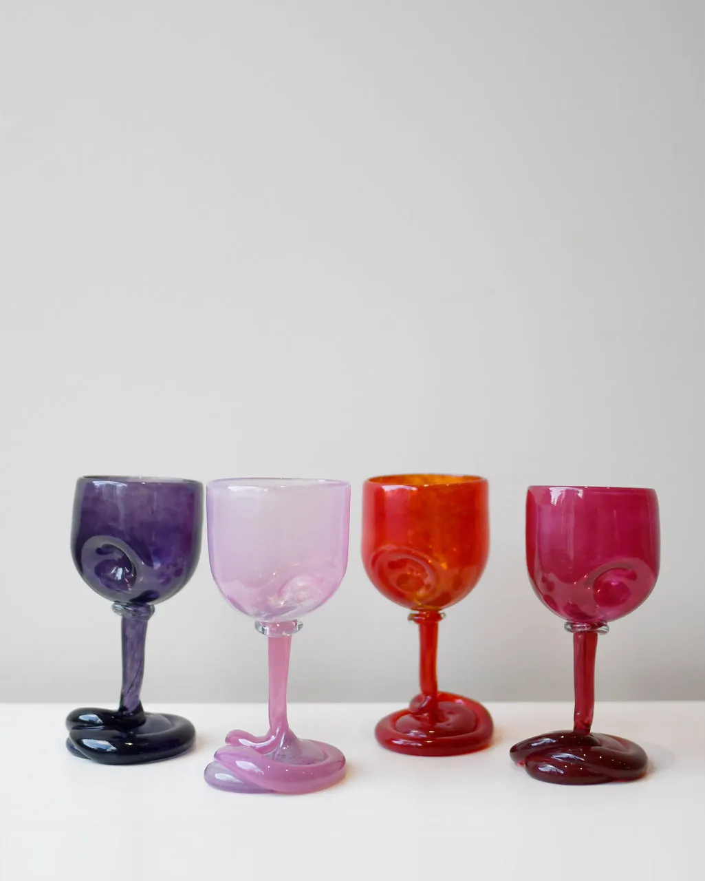Completedworks Thaw verre à vin rose verre recyclé