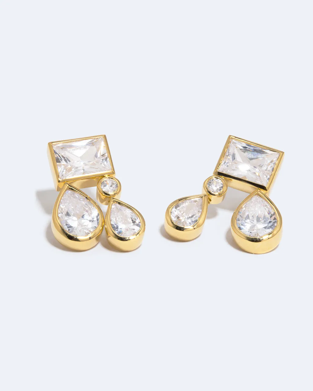 Completedworks A Reasonable Amount of Chaos boucles d'oreilles zirconia
