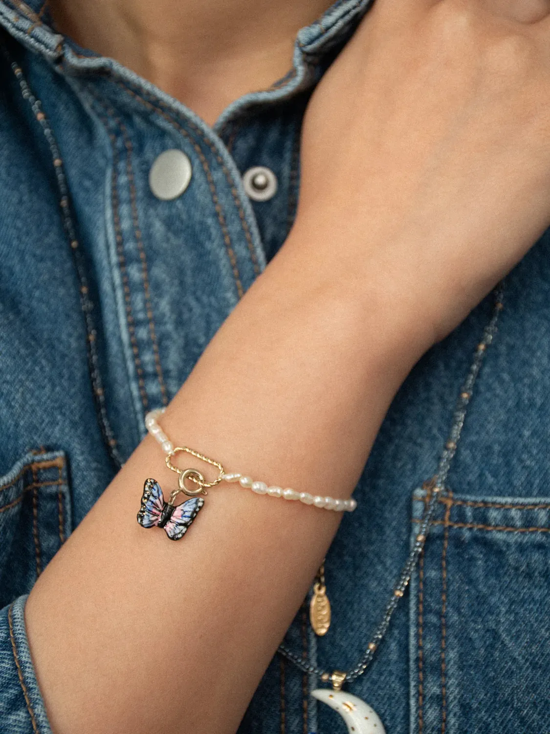 Nach Bijoux Cosmic charm’s papillon de nuit porcelaine