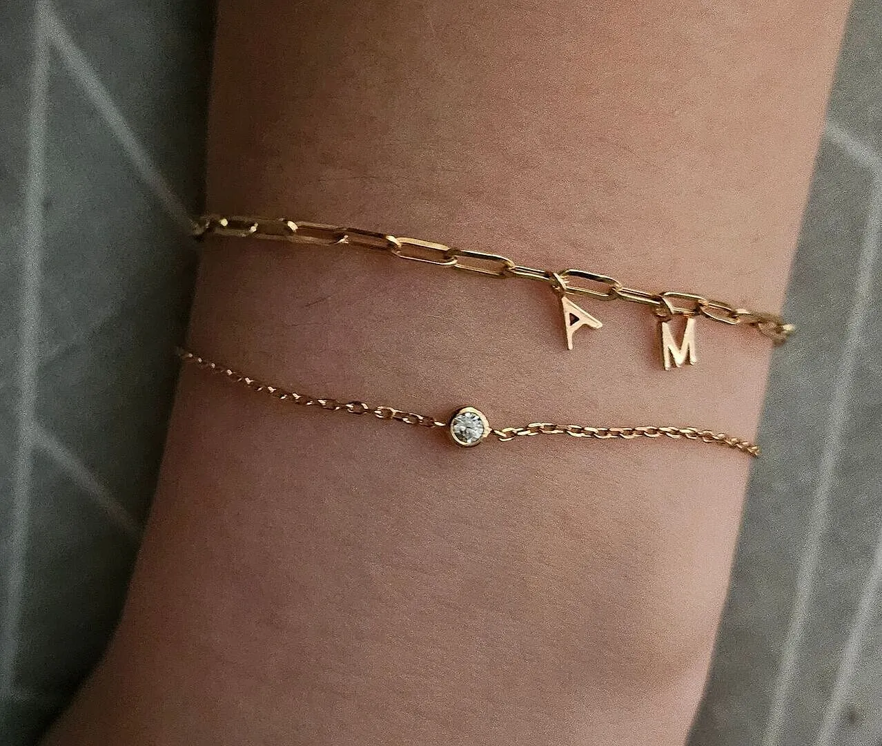Astrid & Miyu Essential Crystal bracelet breloque doré